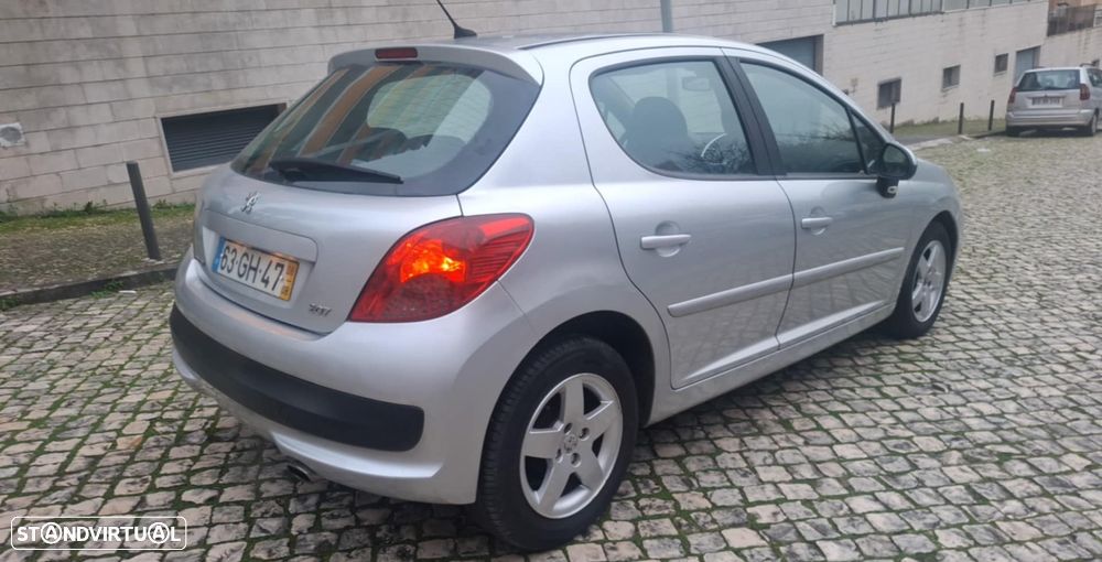 Peugeot 207 1.4 16V Open - 4