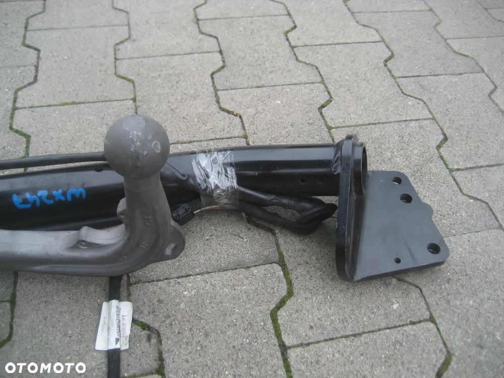 mercedes 247 x247 b klasa hak holowniczy elektryczny 333816633002 - 6