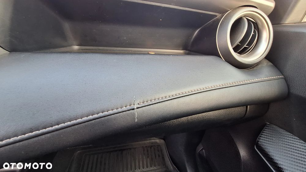 Toyota RAV4 2.0 D-4D Prestige - 14