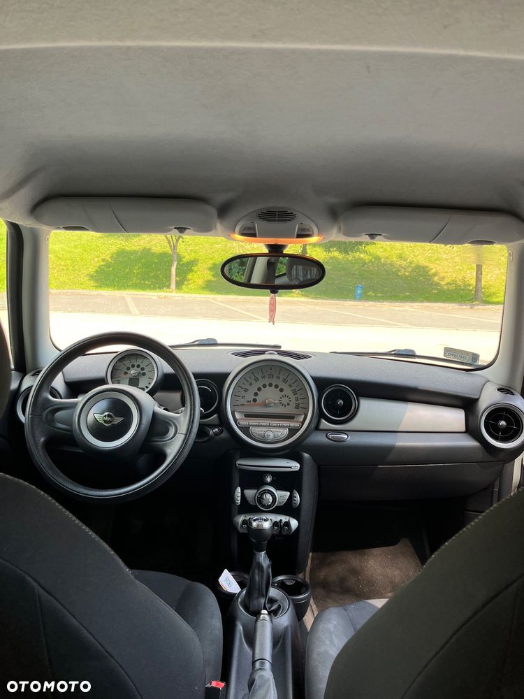 MINI ONE Standard - 8