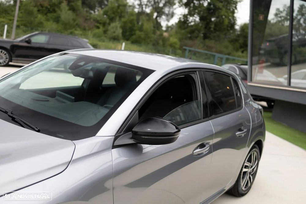 Peugeot 208 1.2 PureTech Allure - 43