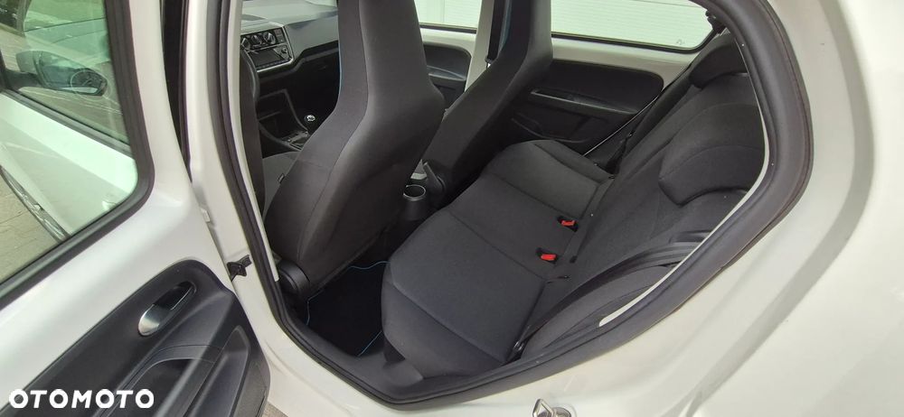 Volkswagen up! Standard - 7