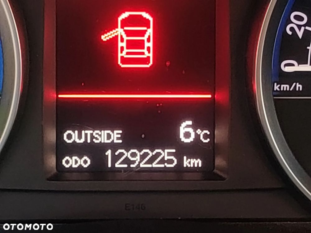 Toyota Auris 1.8 HSD Sol - 16