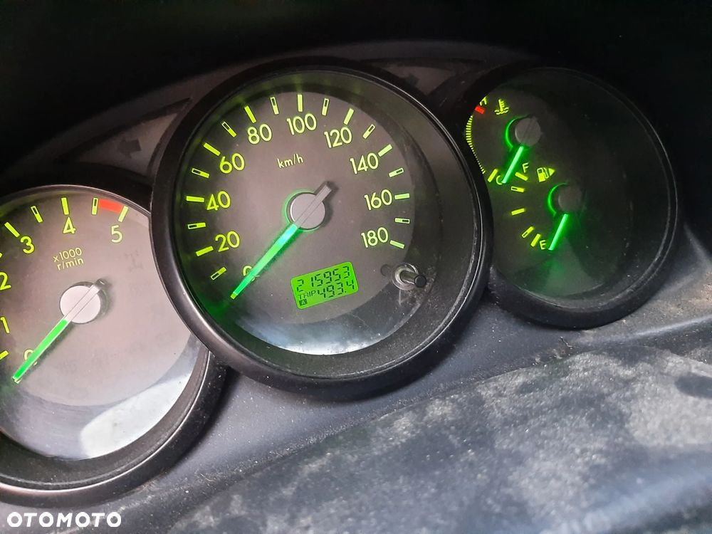 Ford Ranger 2.5 TDCi SC XL - 8