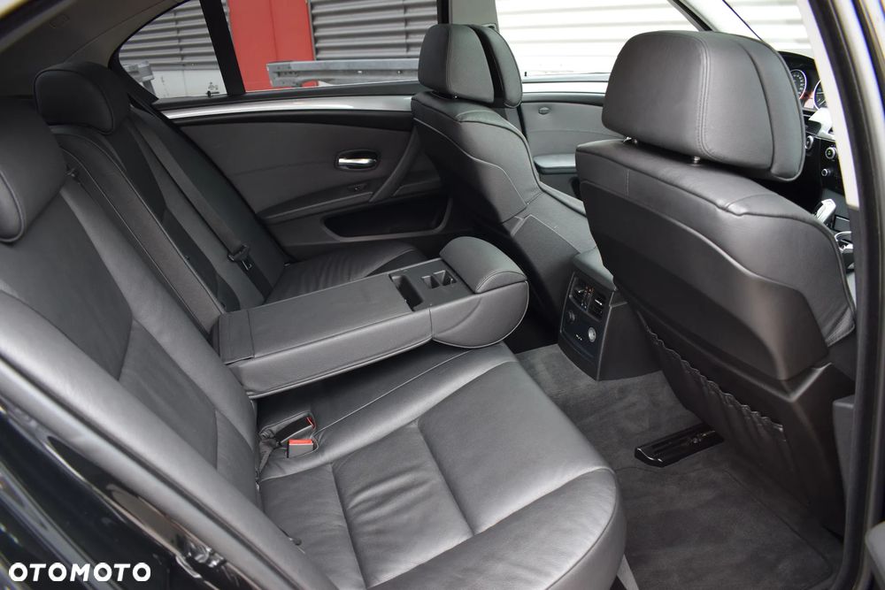 BMW Seria 5 - 23