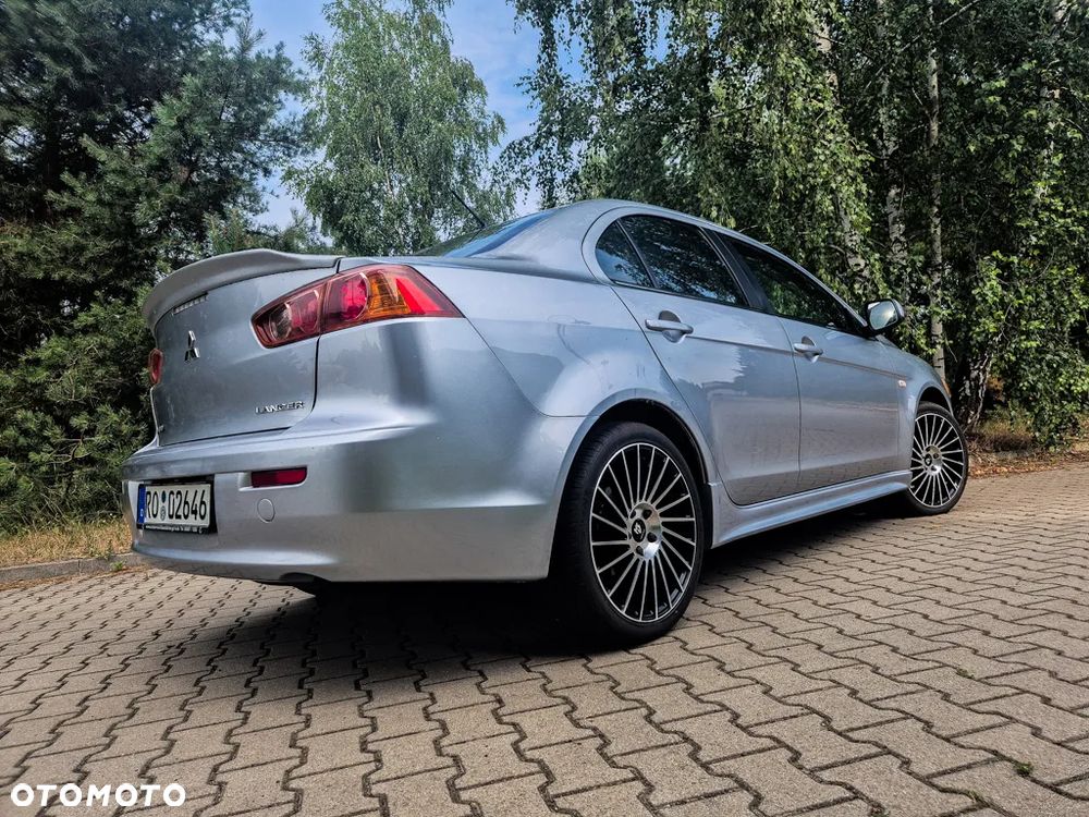 Mitsubishi Lancer 1.8 Intense - 6