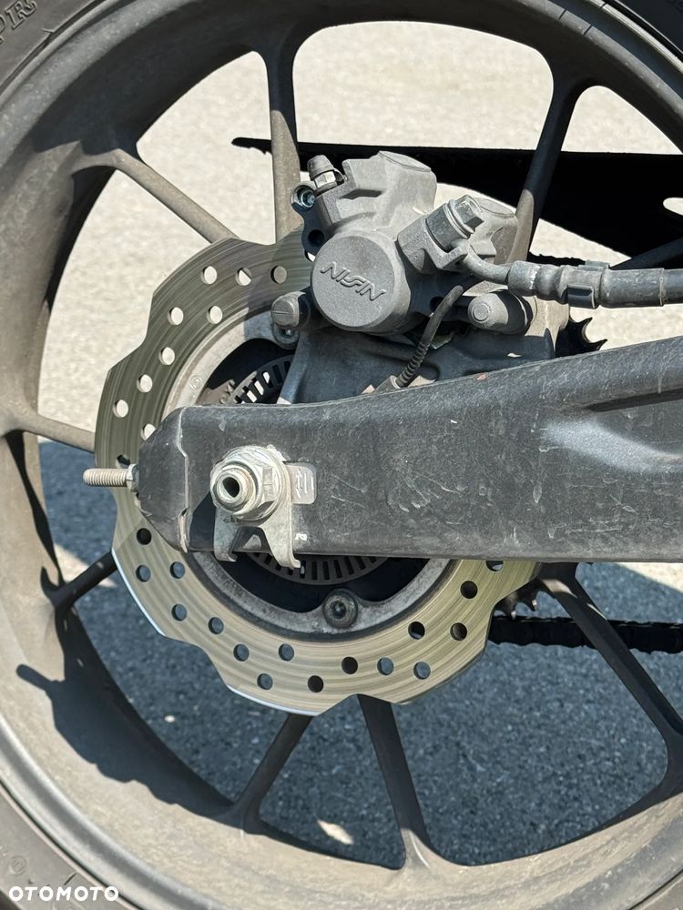 Honda CBR - 13