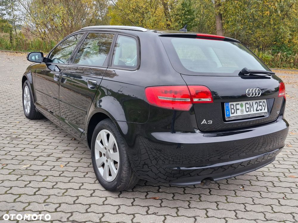 Audi A3 Sportback - 5