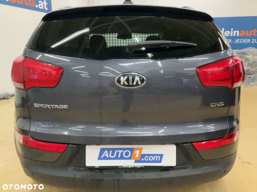 Kia Sportage 2,0 CRDI AWD GT Line - 2