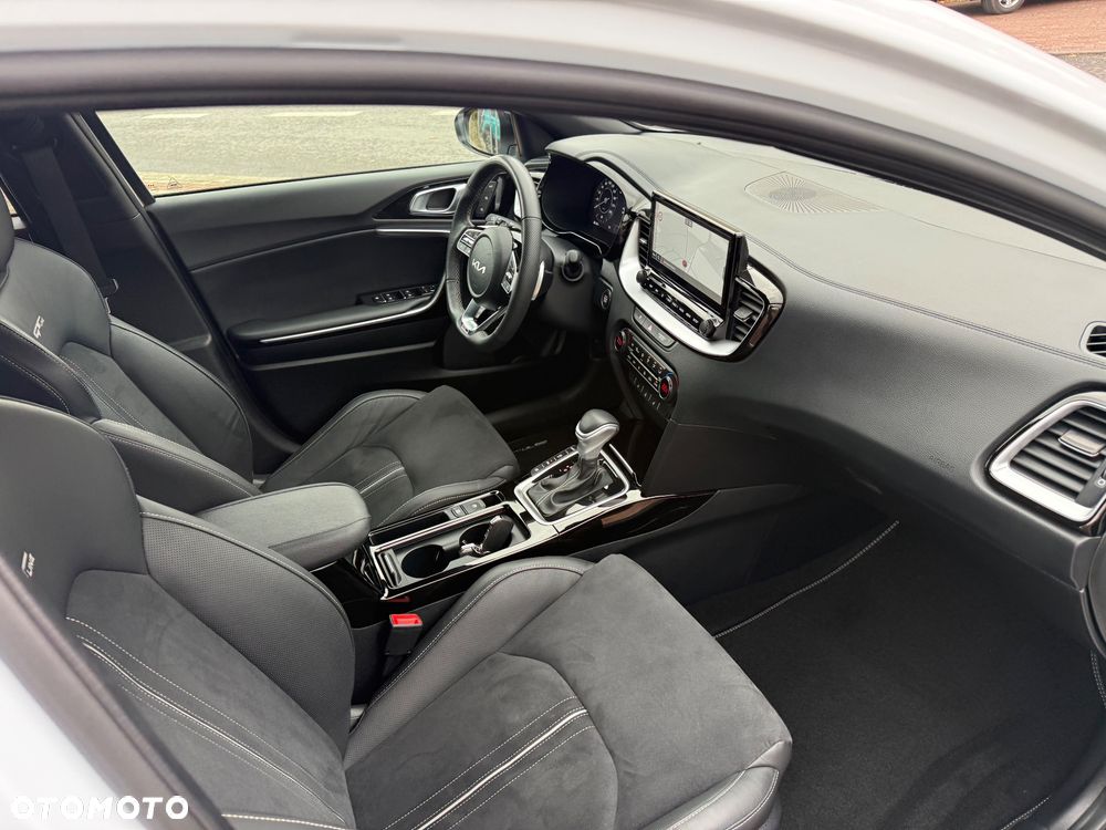 Kia Ceed 1.5 T-GDI DCT7 OPF GT Line - 10
