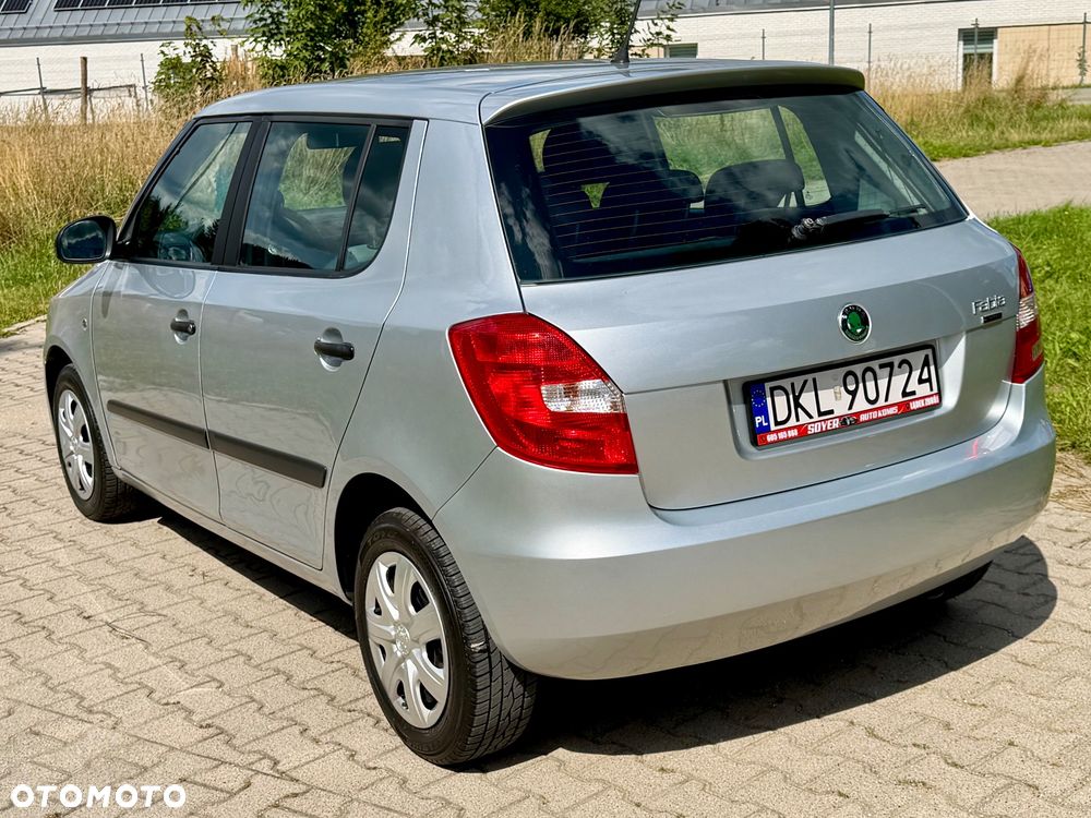 Skoda Fabia 1.2 TSI Ambiente - 5