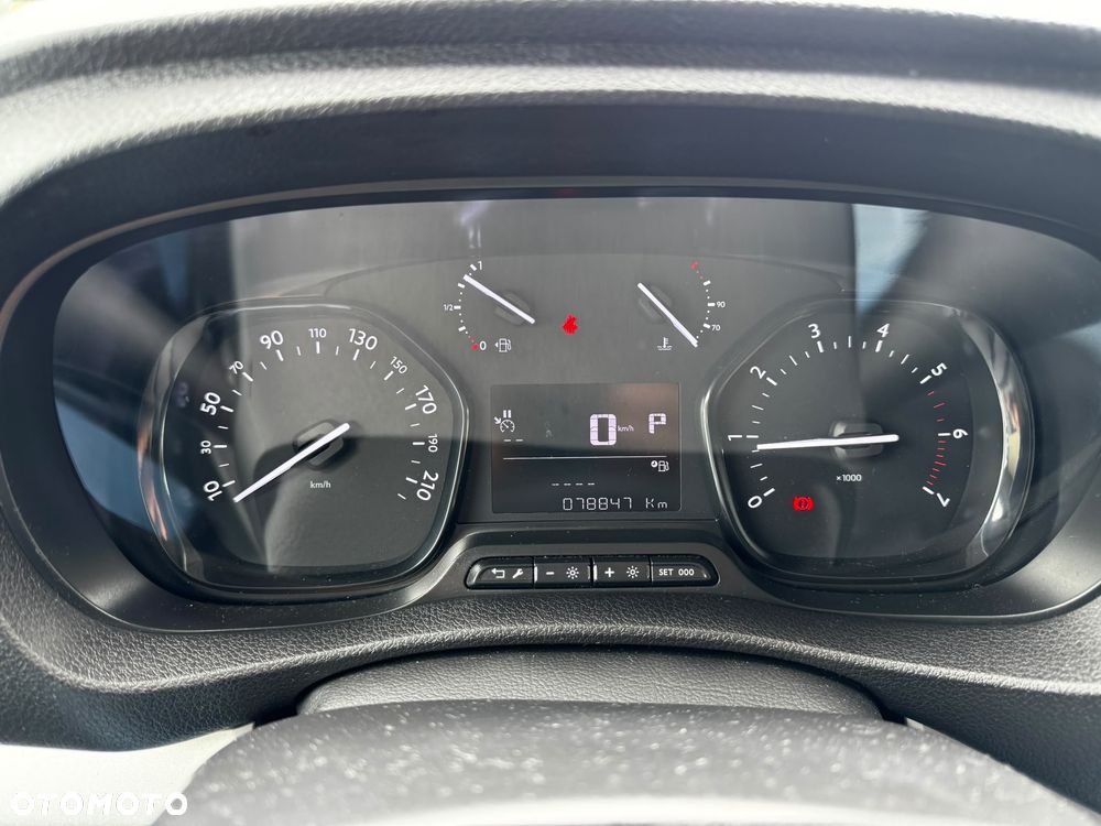 Toyota ProAce D-4D Long 3,0t (bryg.) - 17