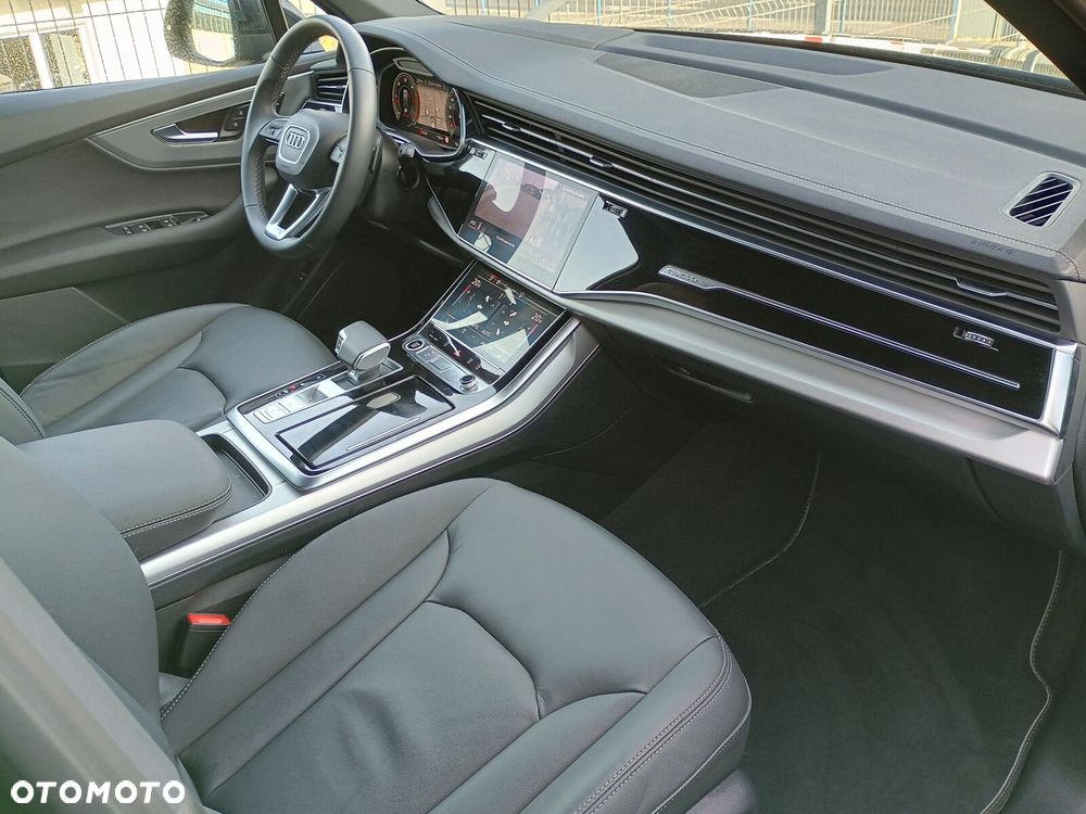 Audi Q7 - 25
