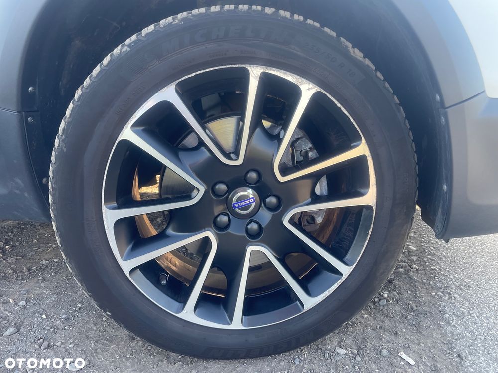 Volvo XC 70 D4 AWD Dynamic Momentum EU6 - 27