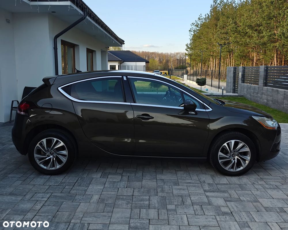 Citroën DS4 1.6 VTi SoChic - 8