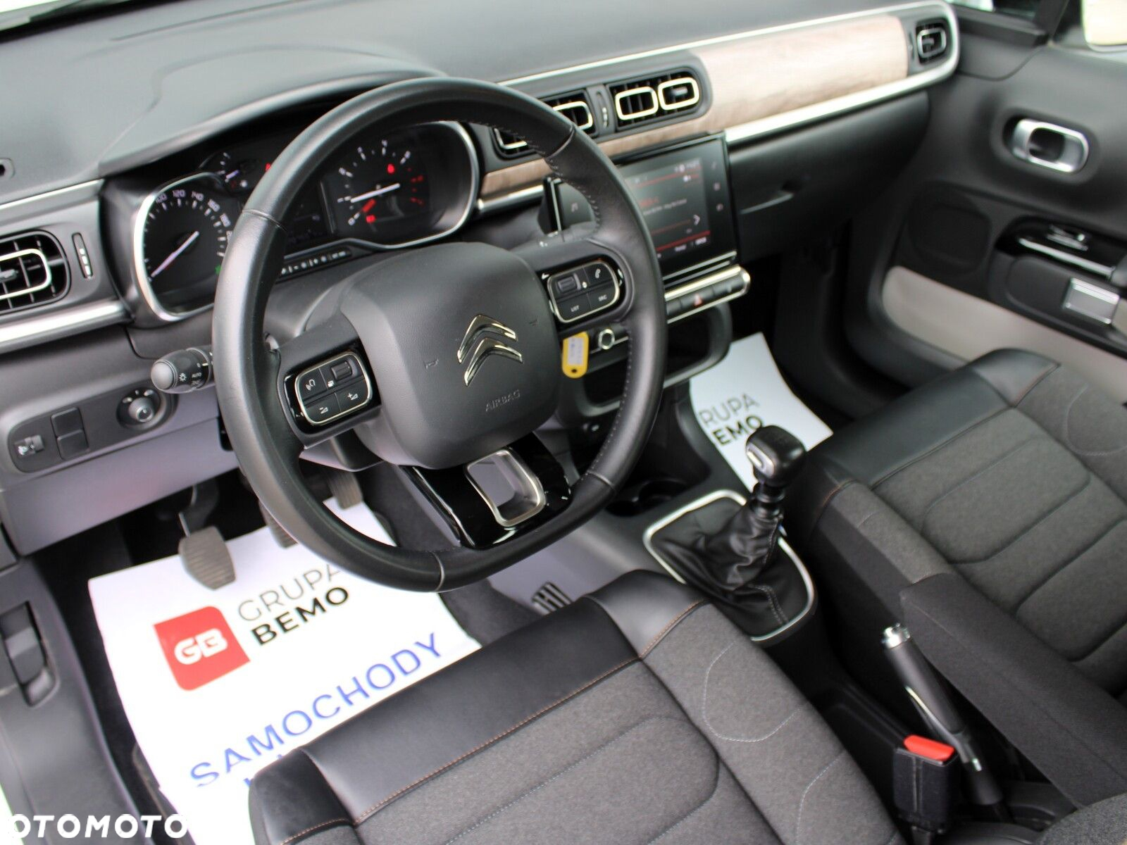Citroën C3 1.2 PureTech Shine - 11