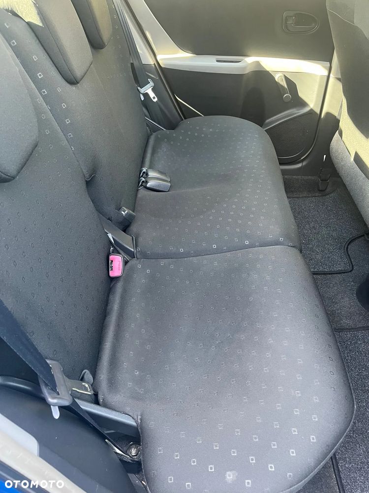 Toyota Yaris - 5