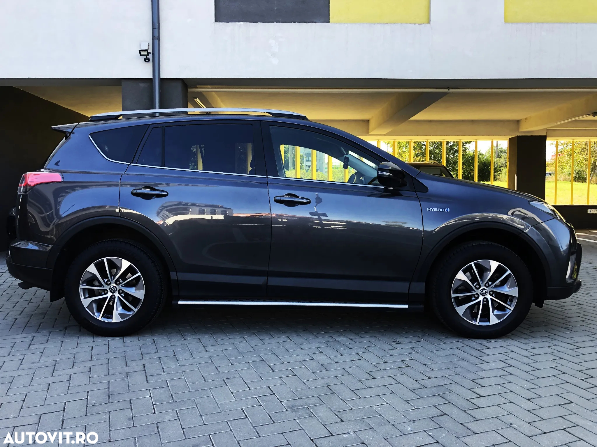 Toyota RAV4 2.5 4x2 Hybrid Edition - 25