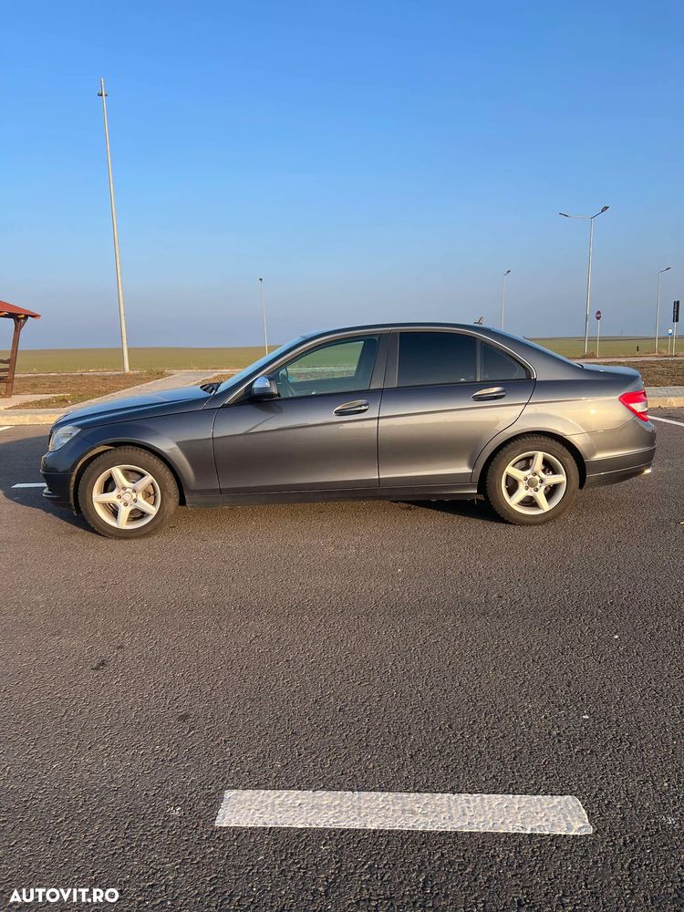 Mercedes-Benz C 2008 photo 2
