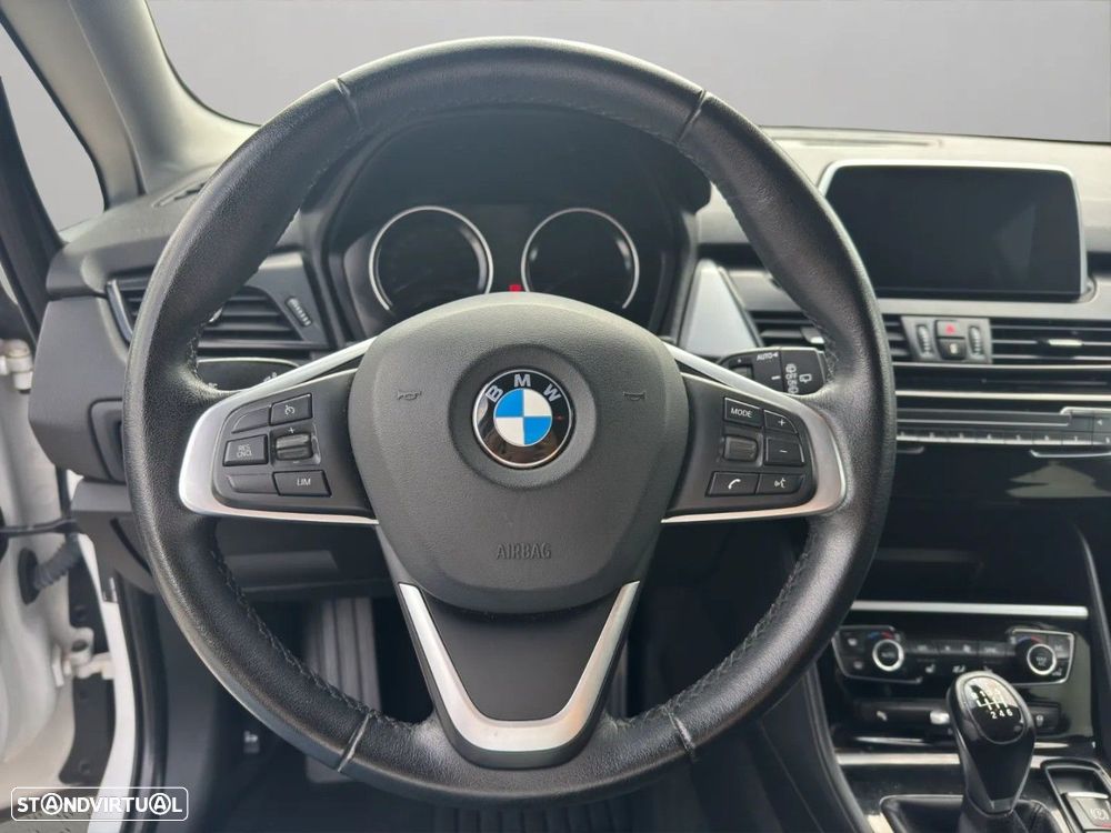 BMW 216 Gran Tourer i 7L Advantage - 10