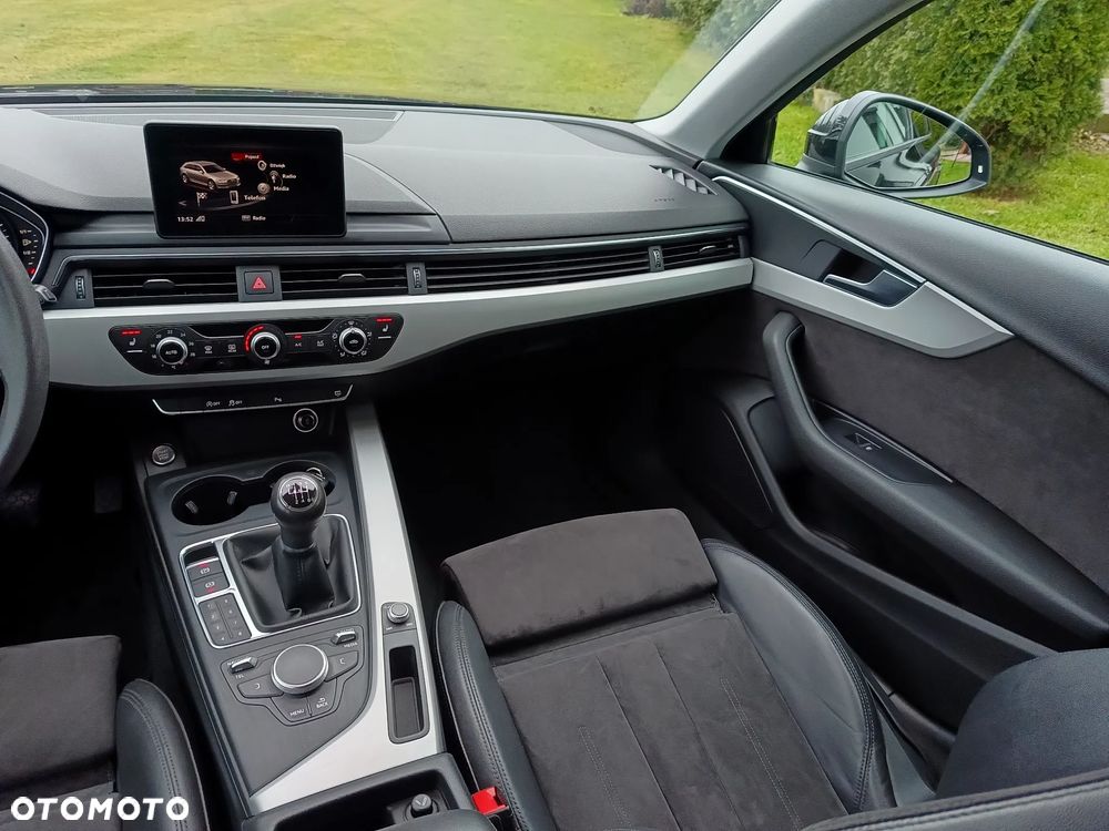 Audi A4 Avant 2.0 TDI DPF clean diesel S line Sportpaket - 18