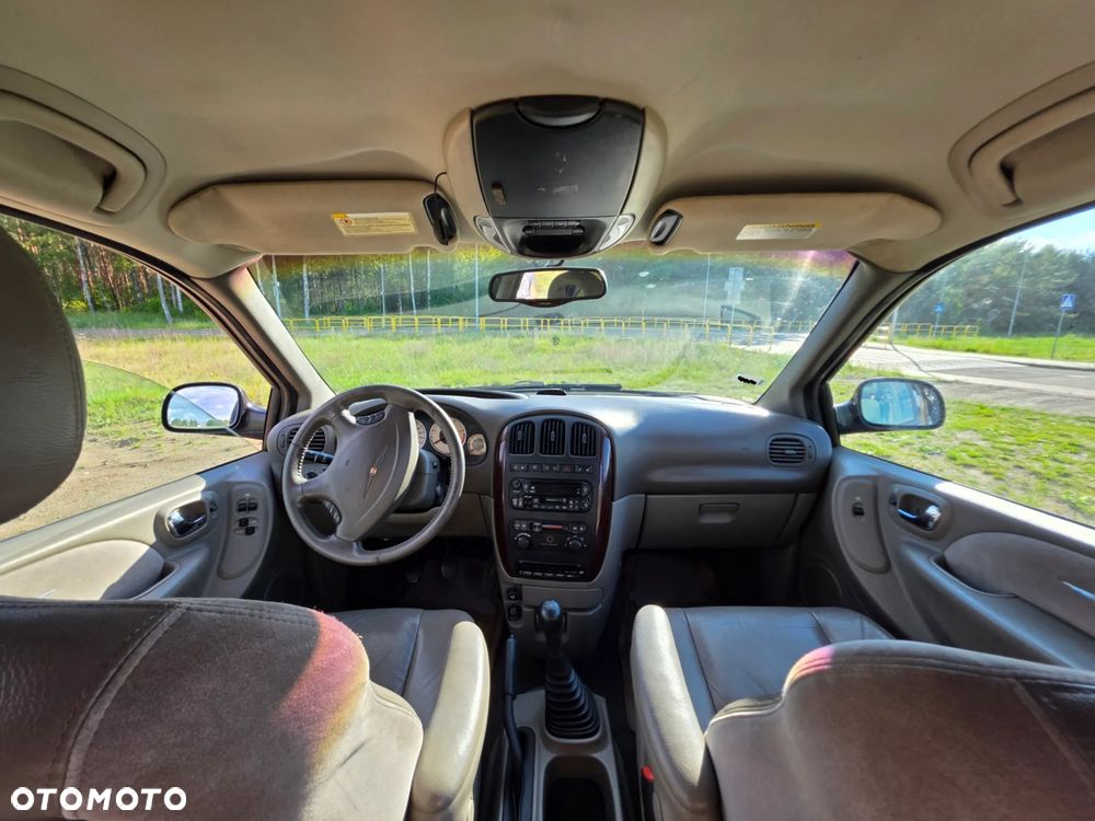 Chrysler Grand Voyager 2.5L CRD LX - 7