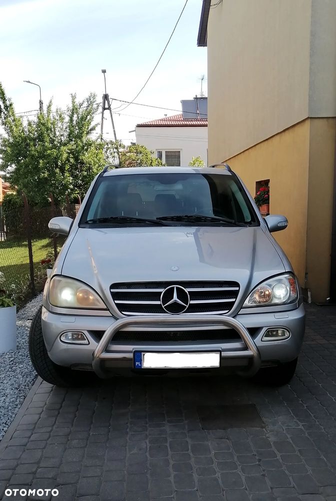 Mercedes-Benz ML - 9