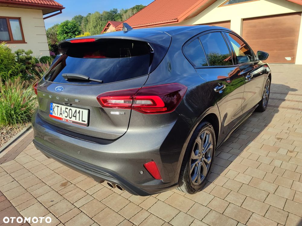 Ford Focus 1.0 EcoBoost Hybrid ST-LINE - 3