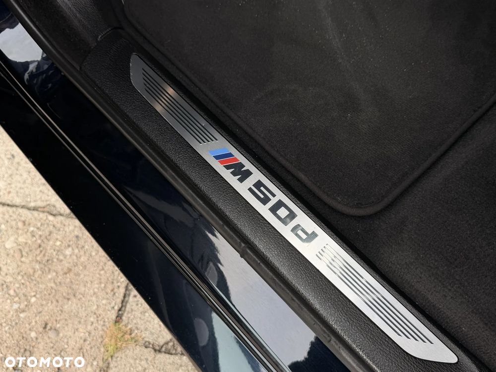 BMW X6 M50d - 36