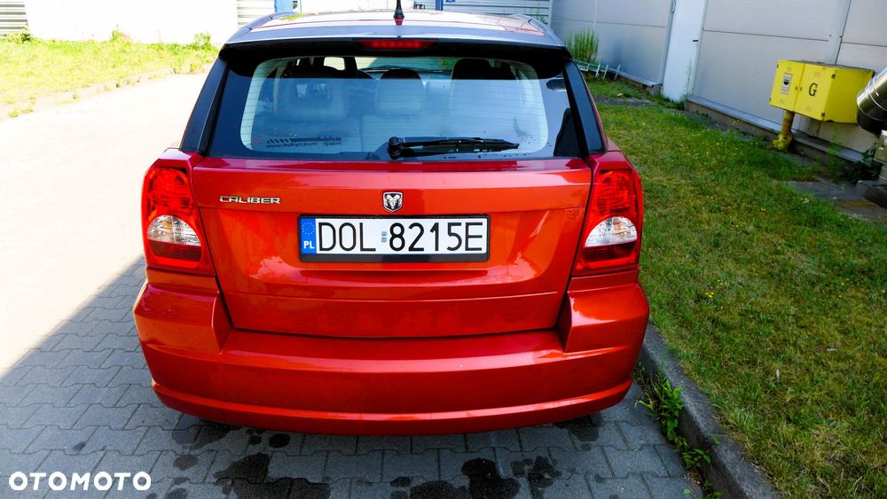 Dodge Caliber 2.0 CVT SE - 5