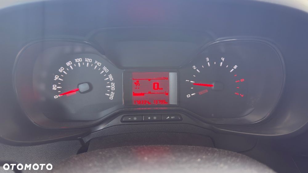 Toyota ProAce Kombi D-4D Medium 2,6t - 8