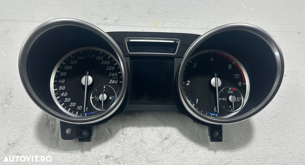 Ceasuri bord, kilometraj MERCEDES GL 3.0 cdi an 2015 cod A1669009114 cu maxim 200.000 km - 2
