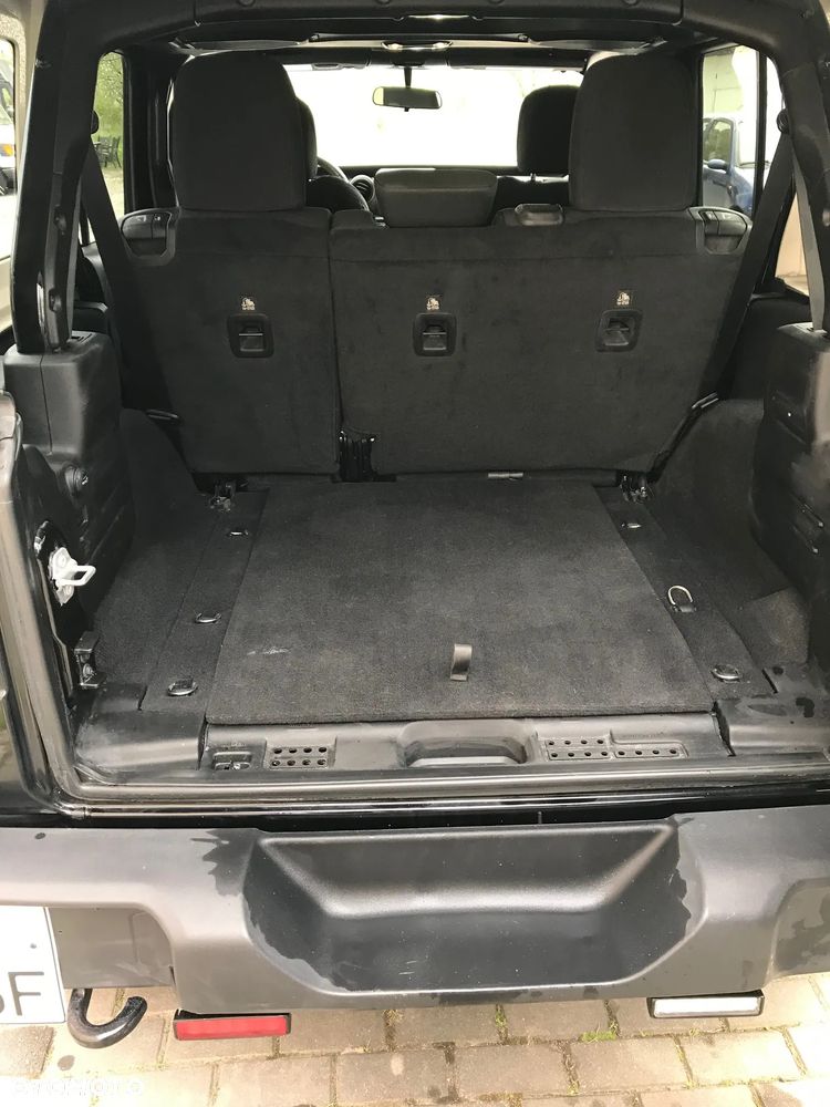 Jeep Wrangler 2.0 T-GDI Hardtop AWD Automatik Sport - 11