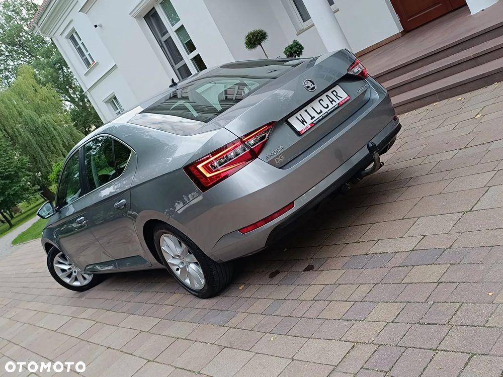 Skoda Superb 1.4 TSI ACT DSG Ambition - 3