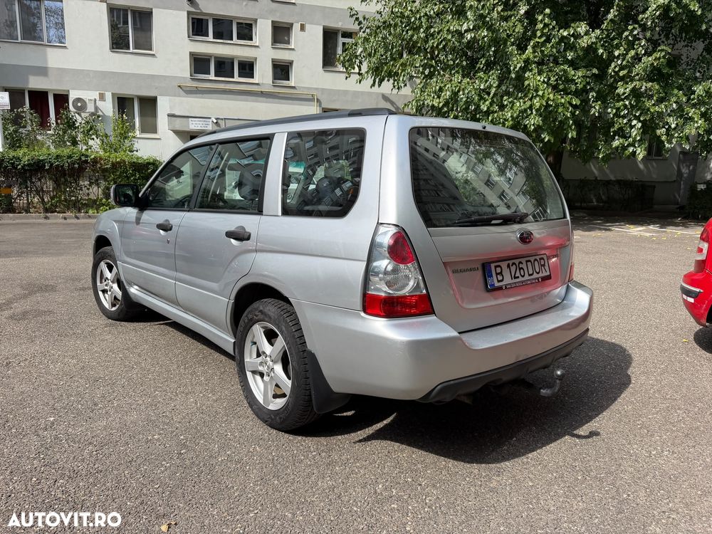 Subaru Forester 2.0 Turbo - 6