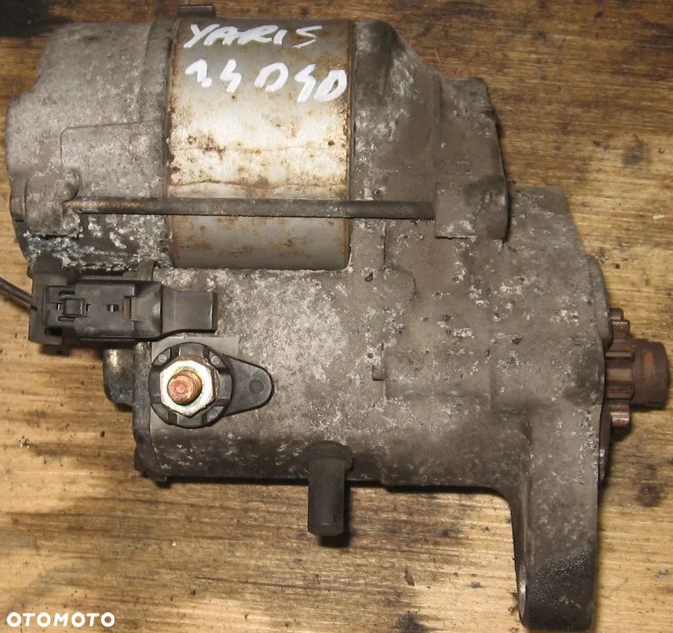 rozrusznik YARIS I 1.4D TOYOTA 428000-0570 - 1