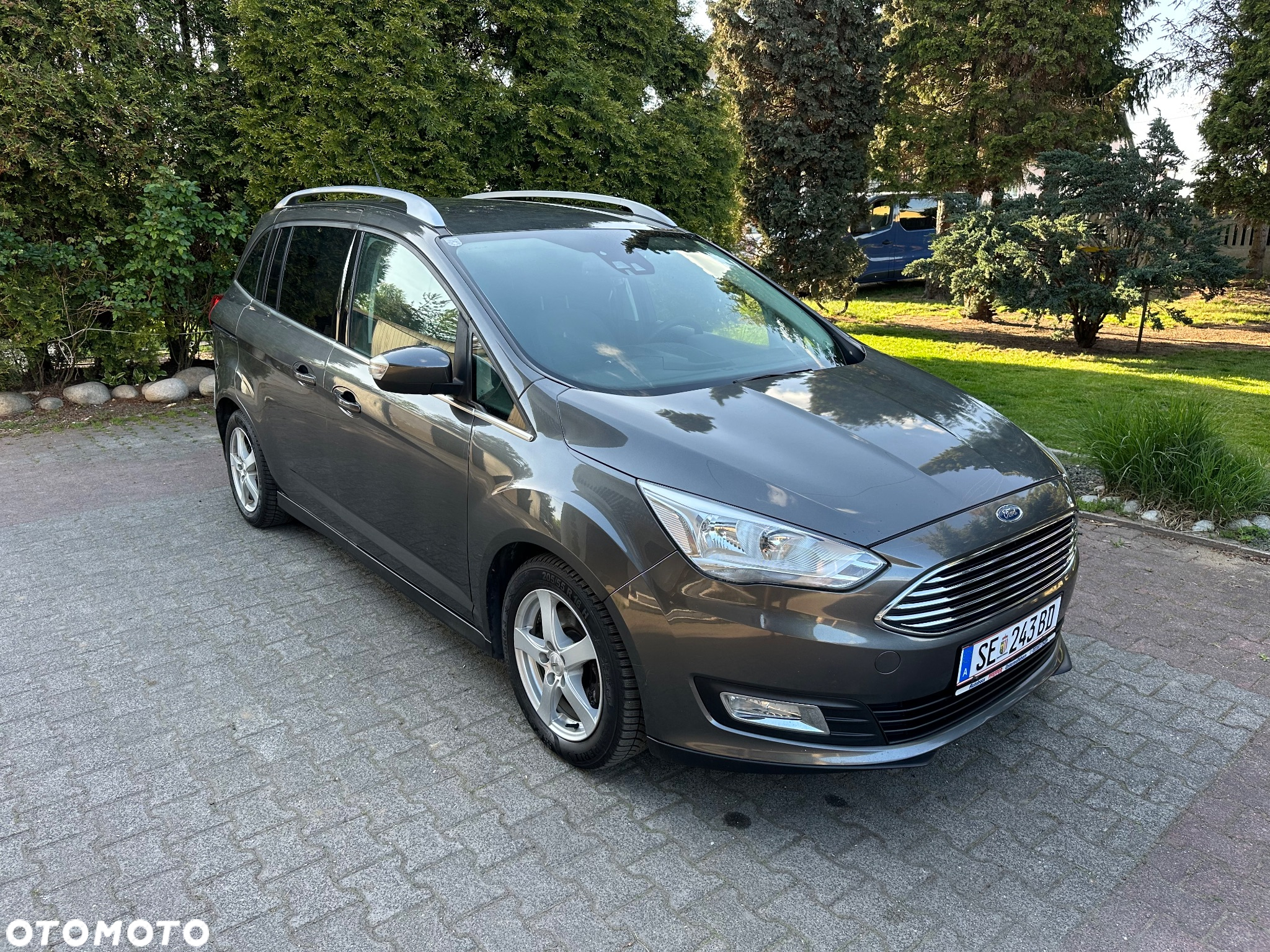 Ford Grand C-MAX 1.5 TDCi Start-Stopp-System Titanium - 2