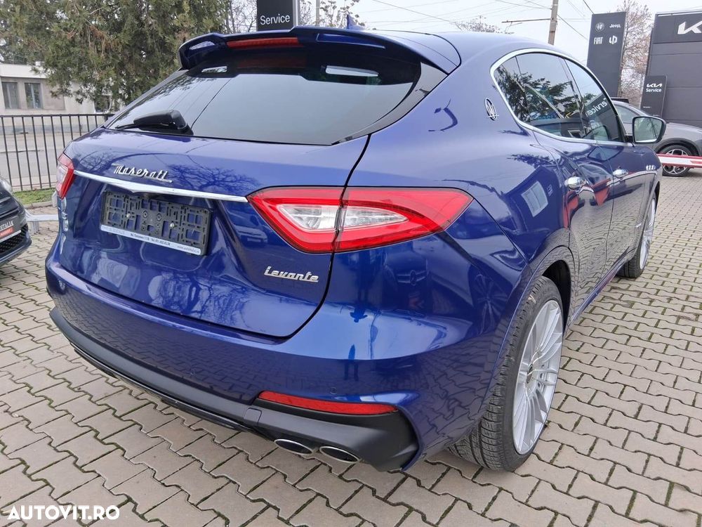 Maserati Levante - 4