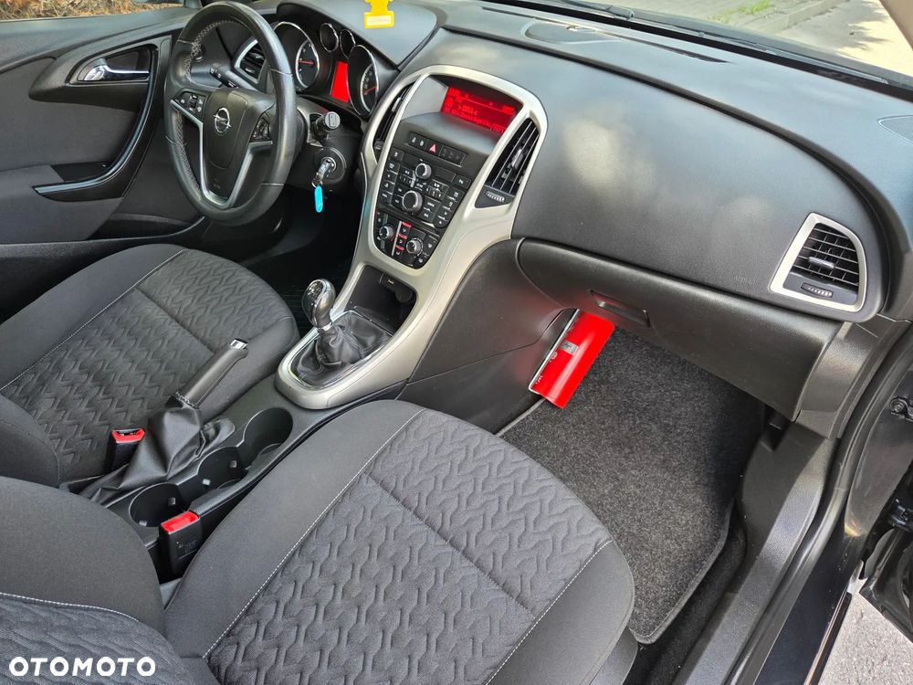 Opel Astra - 18