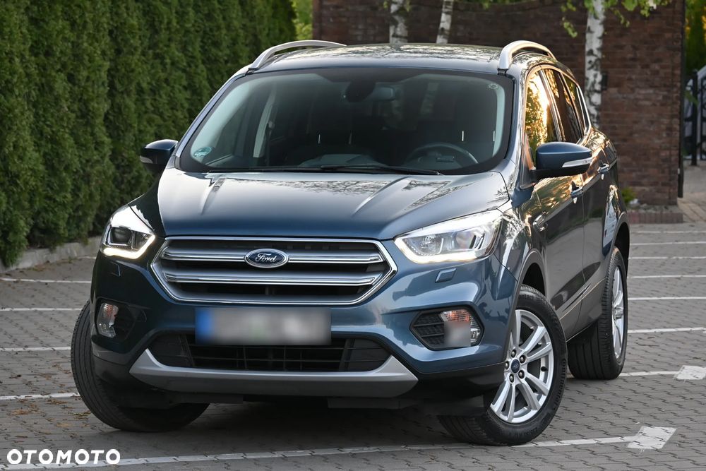 Ford Kuga 2.0 TDCi 4x2 Titanium - 2