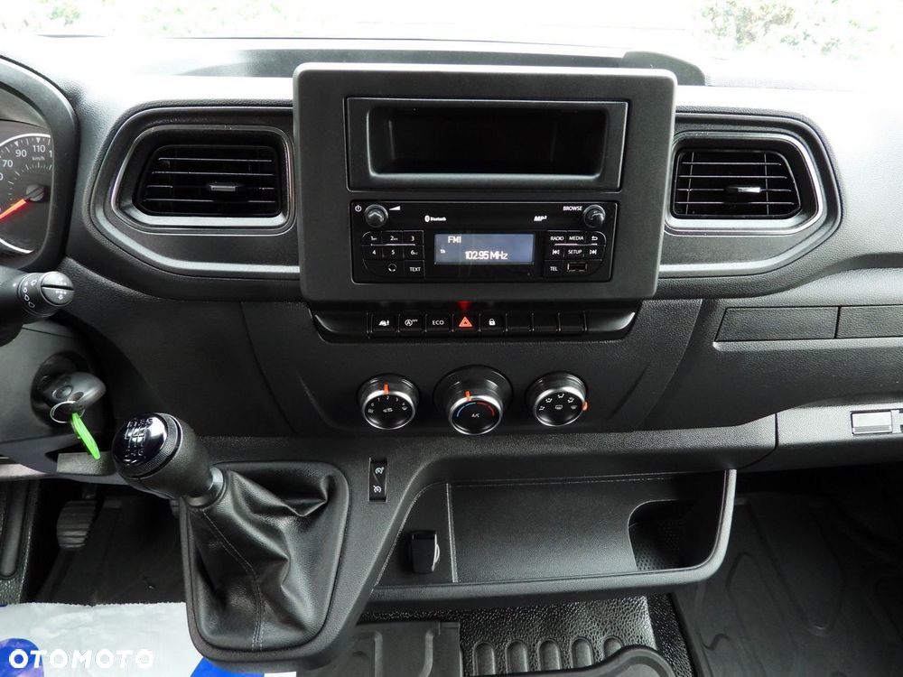Renault MASTER PLANDEKA 10 PALET WEBASTO TEMPOMAT LEDY PNEUMATYKA KLIMATYZACJA  165KM - 33