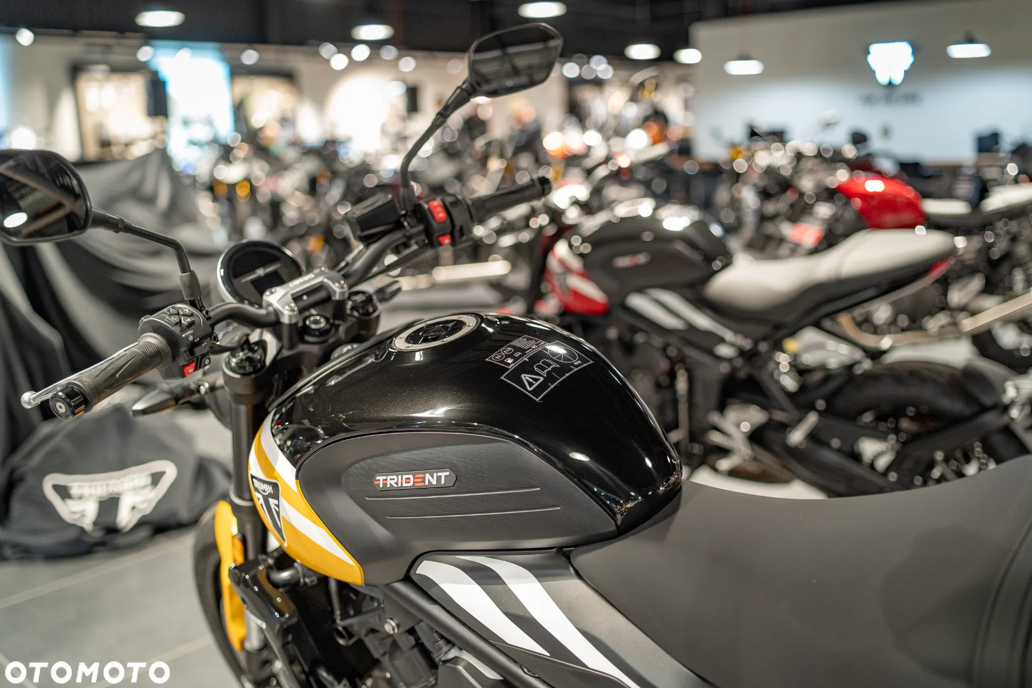 Triumph Trident - 17