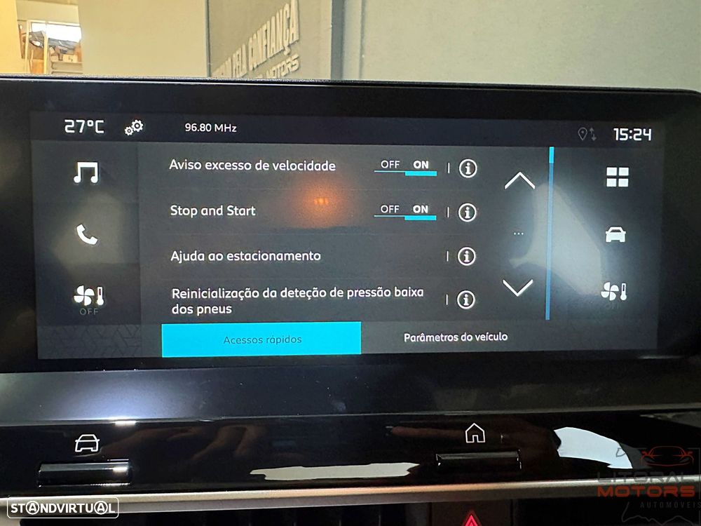 Citroën C4 1.2 Hybrid Plus e-DSC6 — fotografia 32