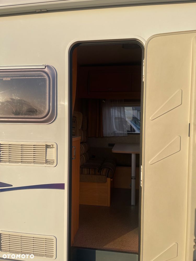 Ford Transit Challenger - 13