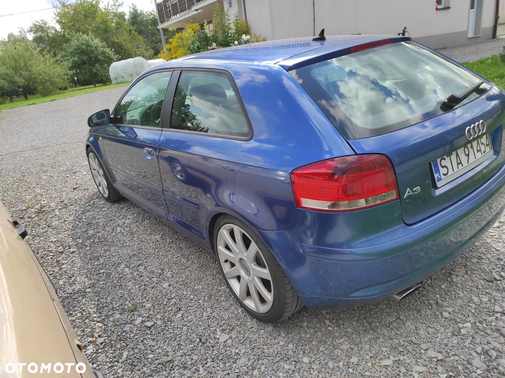 Audi A3 2.0 TDI Attraction DSG - 8