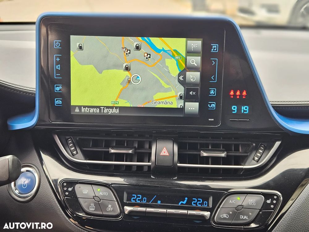 Toyota C-HR Style Selection - 9