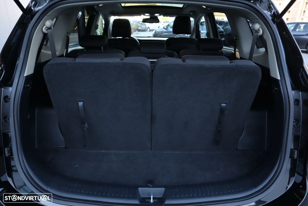 Kia Carens 1.7 CRDi ISG TX - 8