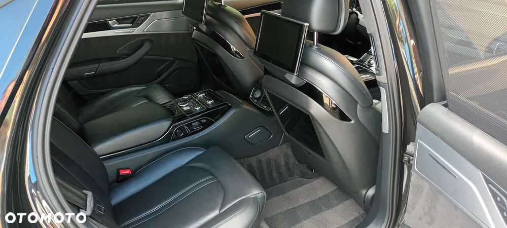 Audi A8 4.2 TDI L Quattro - 12
