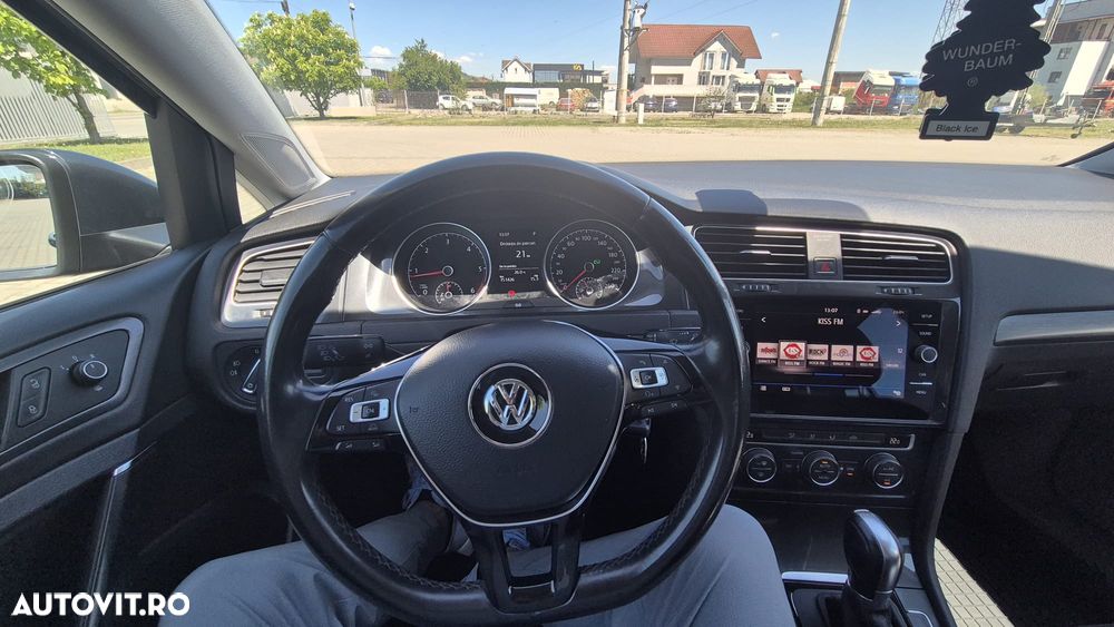 Volkswagen Golf 1.6 TDI DSG Comfortline - 19