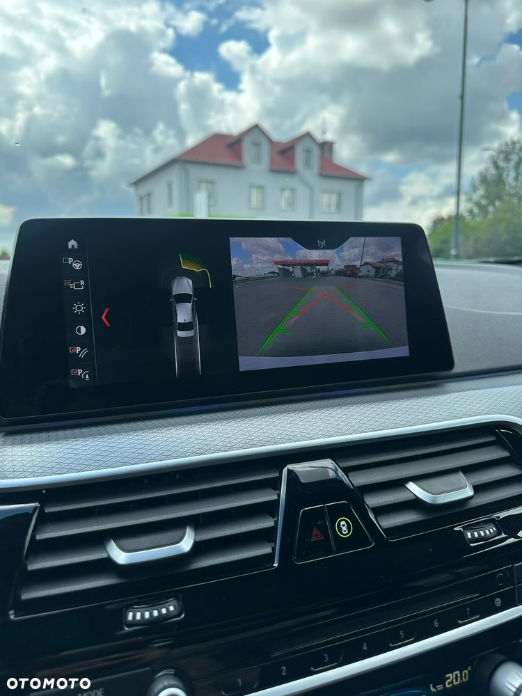 BMW Seria 5 520d xDrive M Sport sport - 13